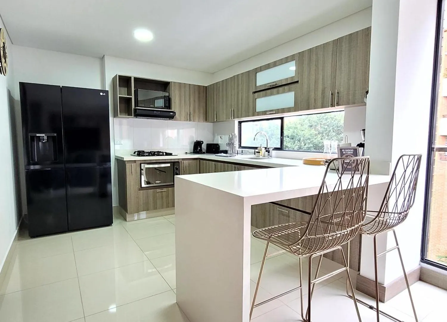 New Luxury 3 Bedroom Apartment In Great Area. Medellín 0*,